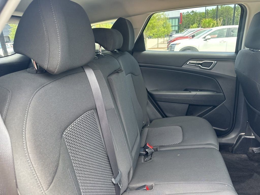 2023 Fusion Black Kia Sportage LX FWD SUV