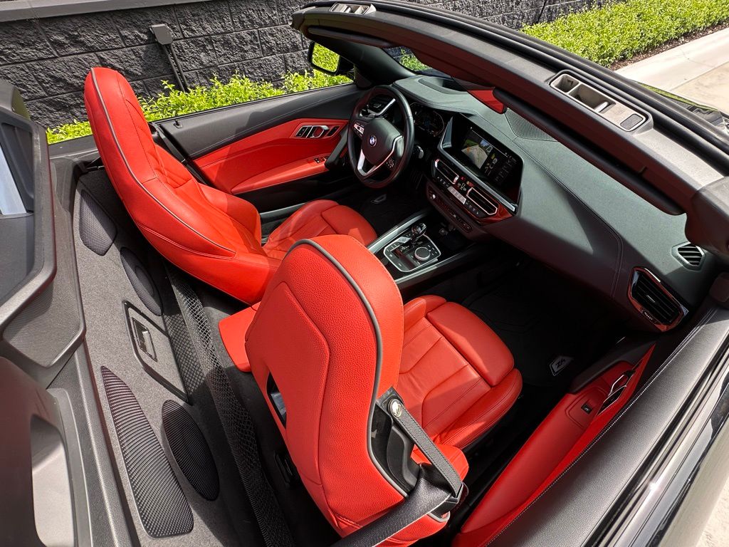 Thumbnail: 2021 BMW Z4 - 15