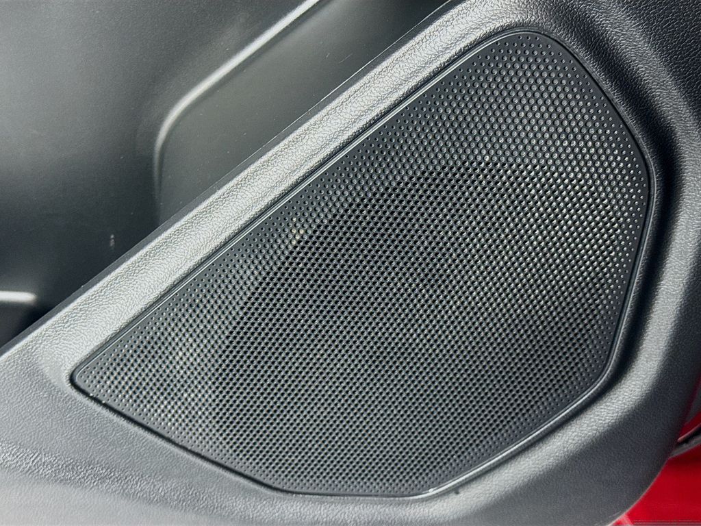 Used Car 2022 Ford Explorer  Xlt For Sale Under $30,000 In Austin, Texas