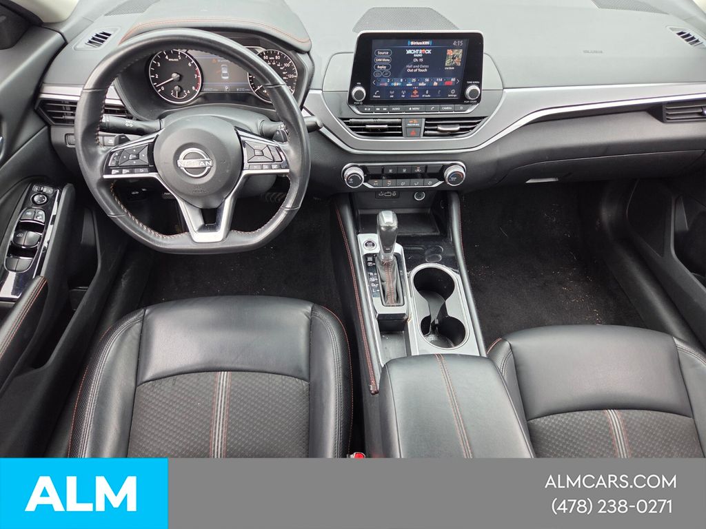 Used 2025 Blue Nissan 2.5 SR image 15