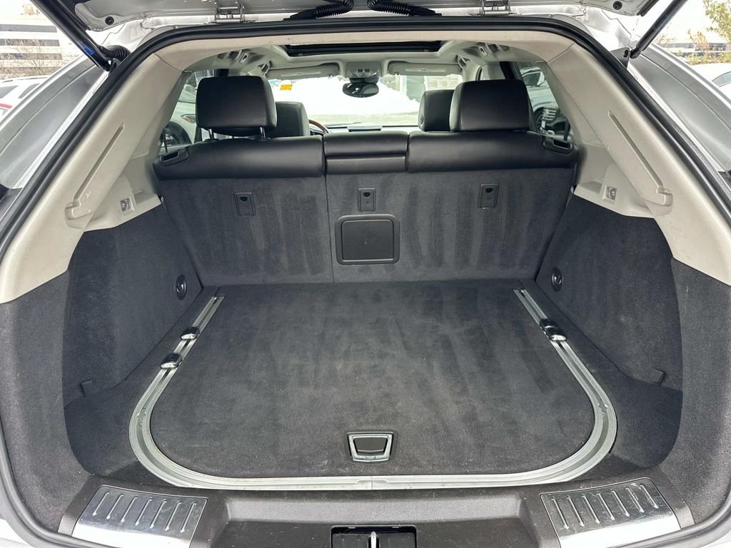 Thumbnail: 2010 Cadillac SRX - 24