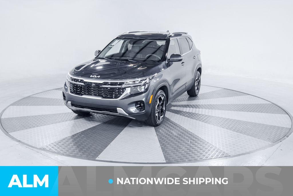 2025 Kia Seltos EX photo 2