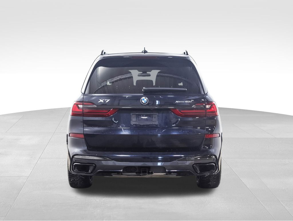 Thumbnail: 2021 BMW X7 - 4