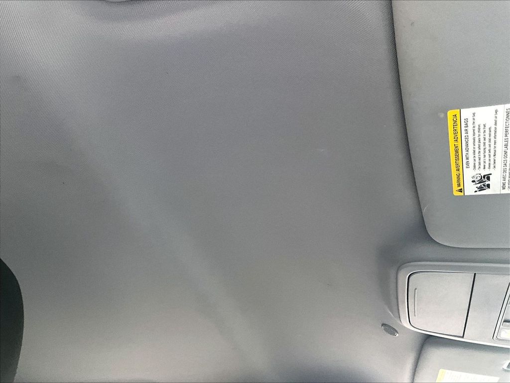 2022 Ford Explorer — photo 23