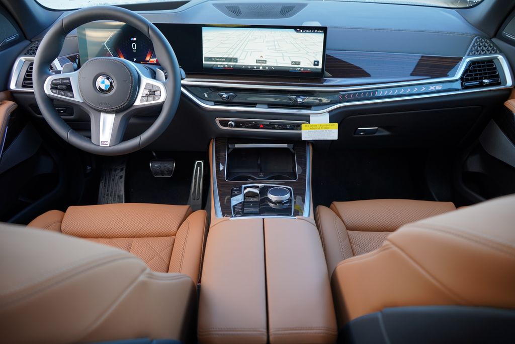 Thumbnail: 2026 BMW X5 - 13