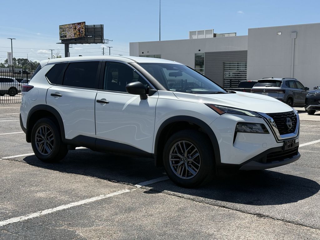 2023 Nissan Rogue S White at South Houston Nissan