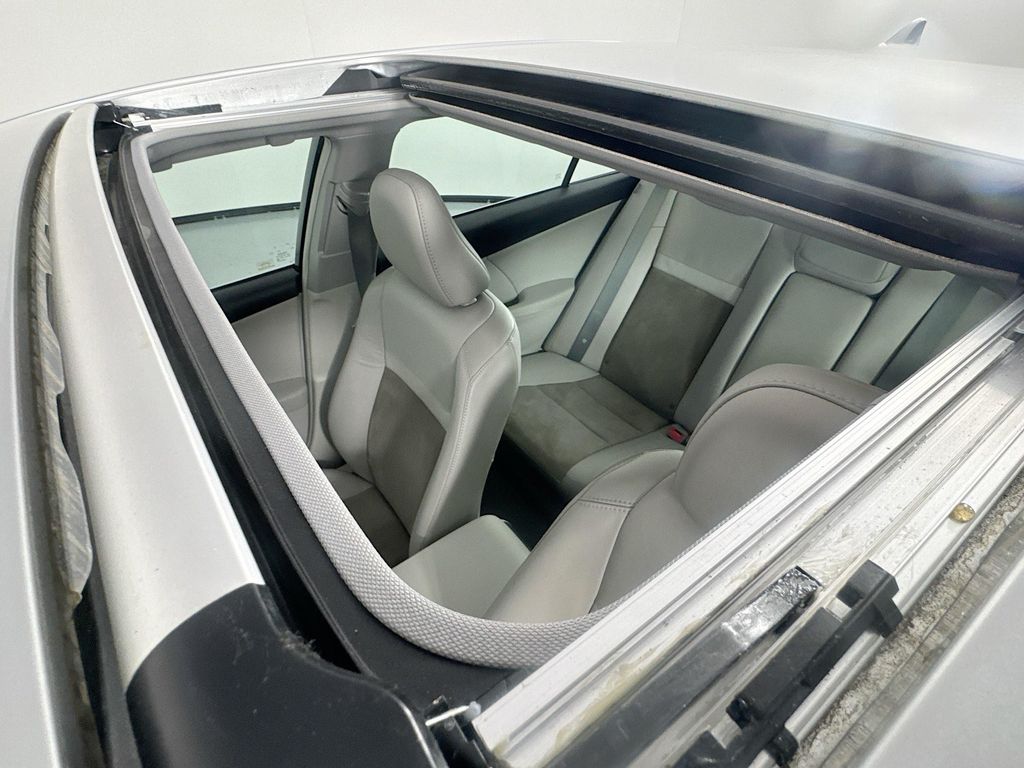 Used Car 2012 Toyota Camry Hybrid  Le For Sale Under $15,000 In Austin, Texas