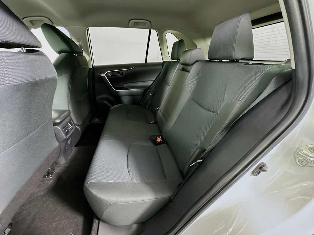 Thumbnail: 2023 Toyota RAV4 - 23