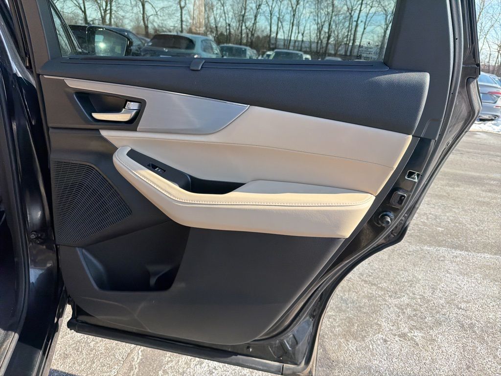 Thumbnail: 2024 Acura MDX - 26