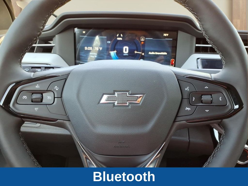 ChevroletBolt EV12