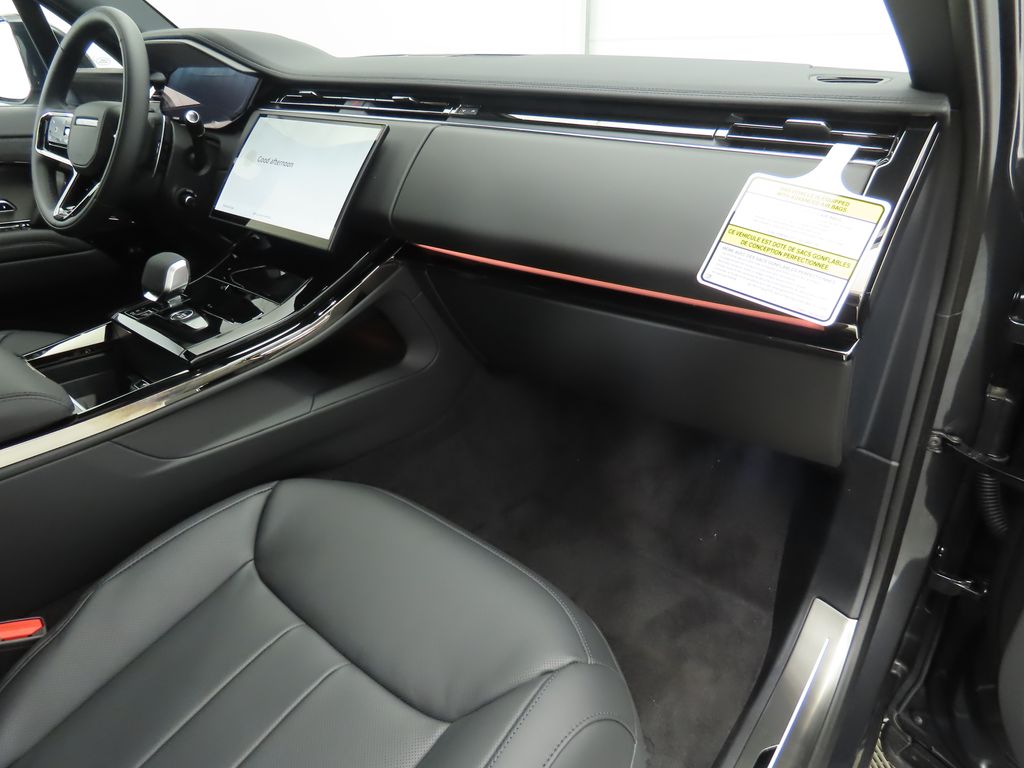 2025 Land Rover Range Rover Sport Dynamic 19