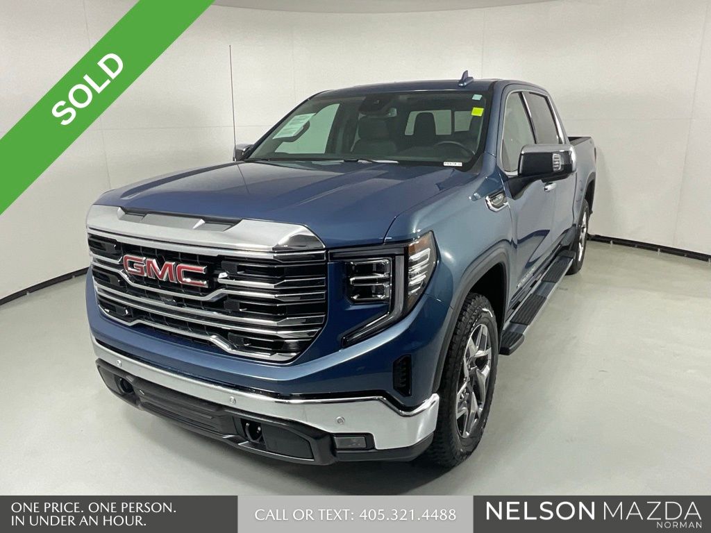 2024 GMC Sierra 1500 SLT