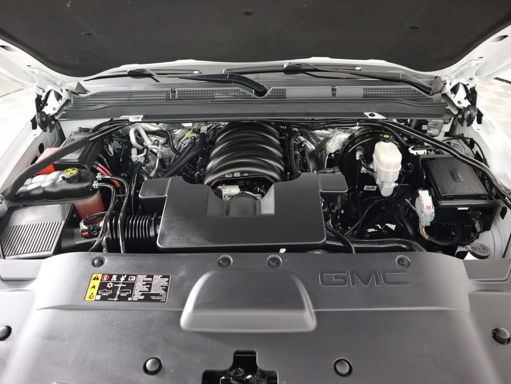 Thumbnail: 2018 GMC Yukon - 31