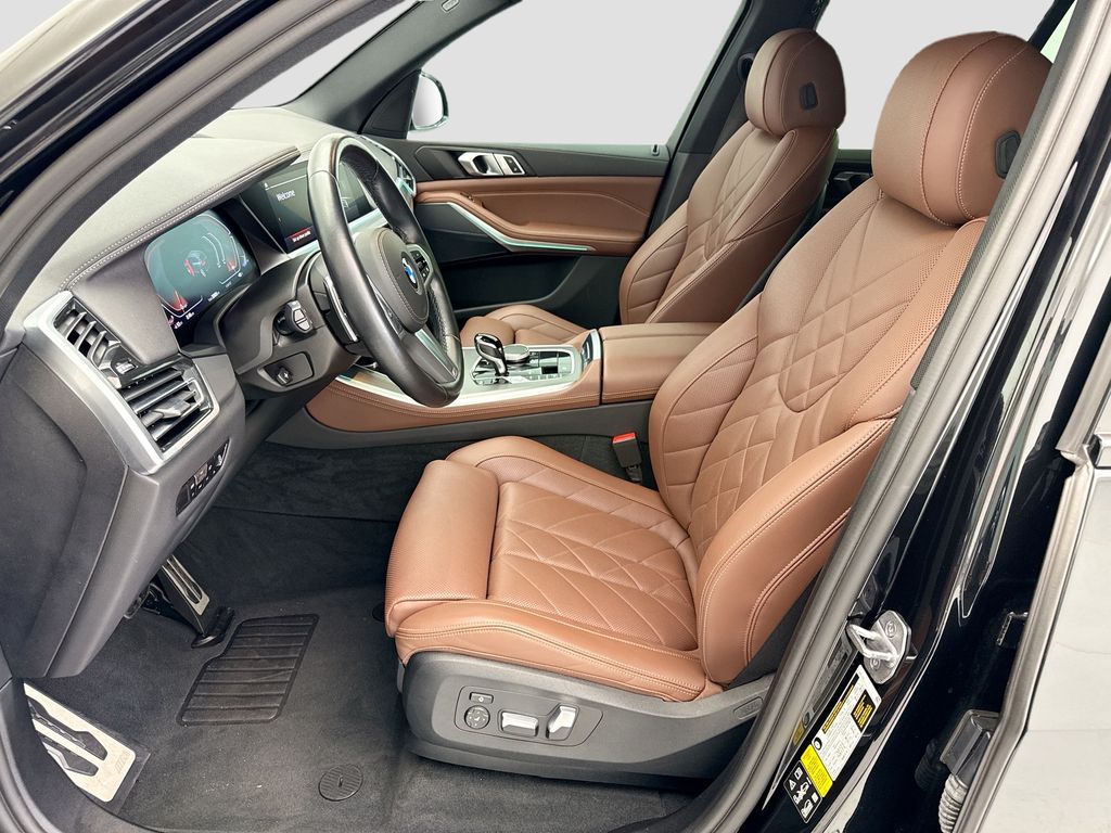Thumbnail: 2023 BMW X5 - 18