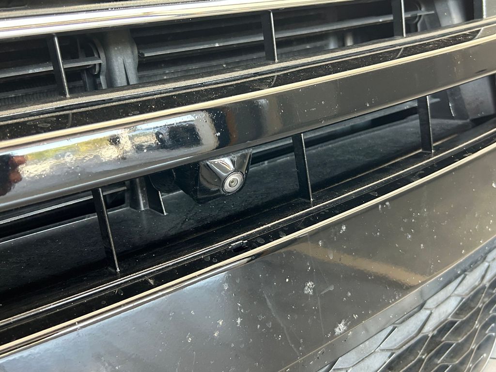 Used 2017 Shadow Black Ford Limited image 49