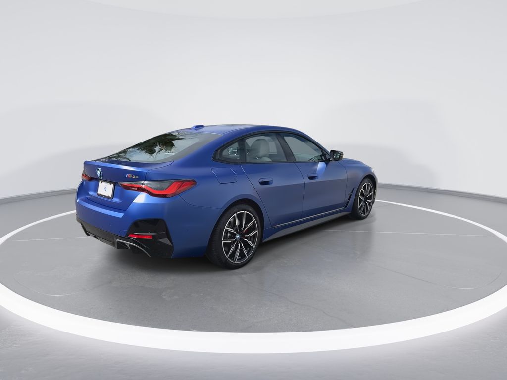 Thumbnail: 2023 BMW i4 - 8