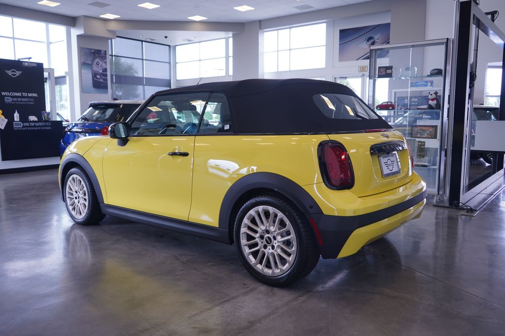 Thumbnail: 2026 MINI Cooper - 3