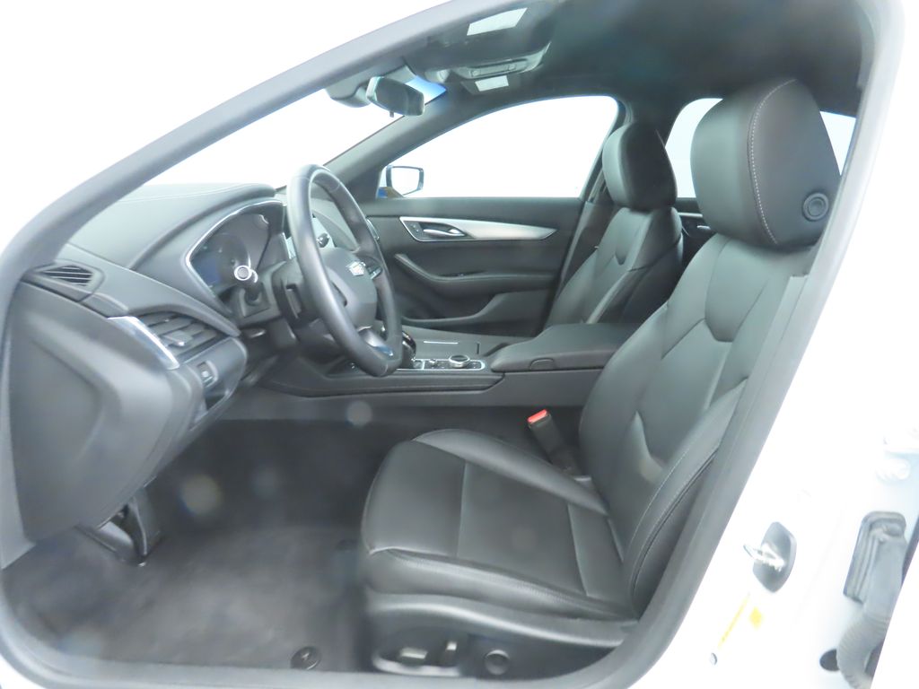 Thumbnail: 2023 Cadillac CT5 - 19