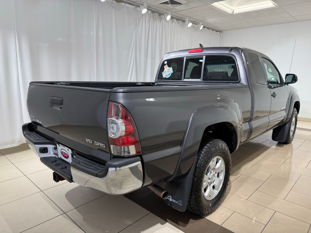 Thumbnail: 2015 Toyota Tacoma - 5