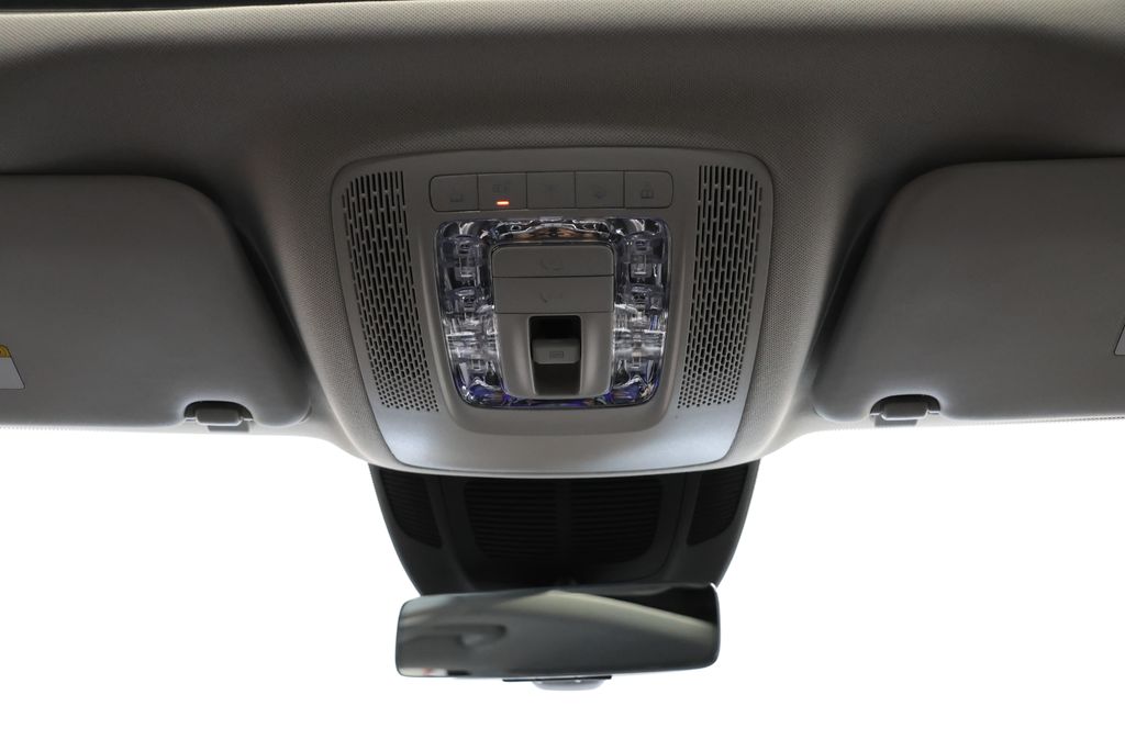 Thumbnail: 2026 Mercedes-Benz GLE - 15