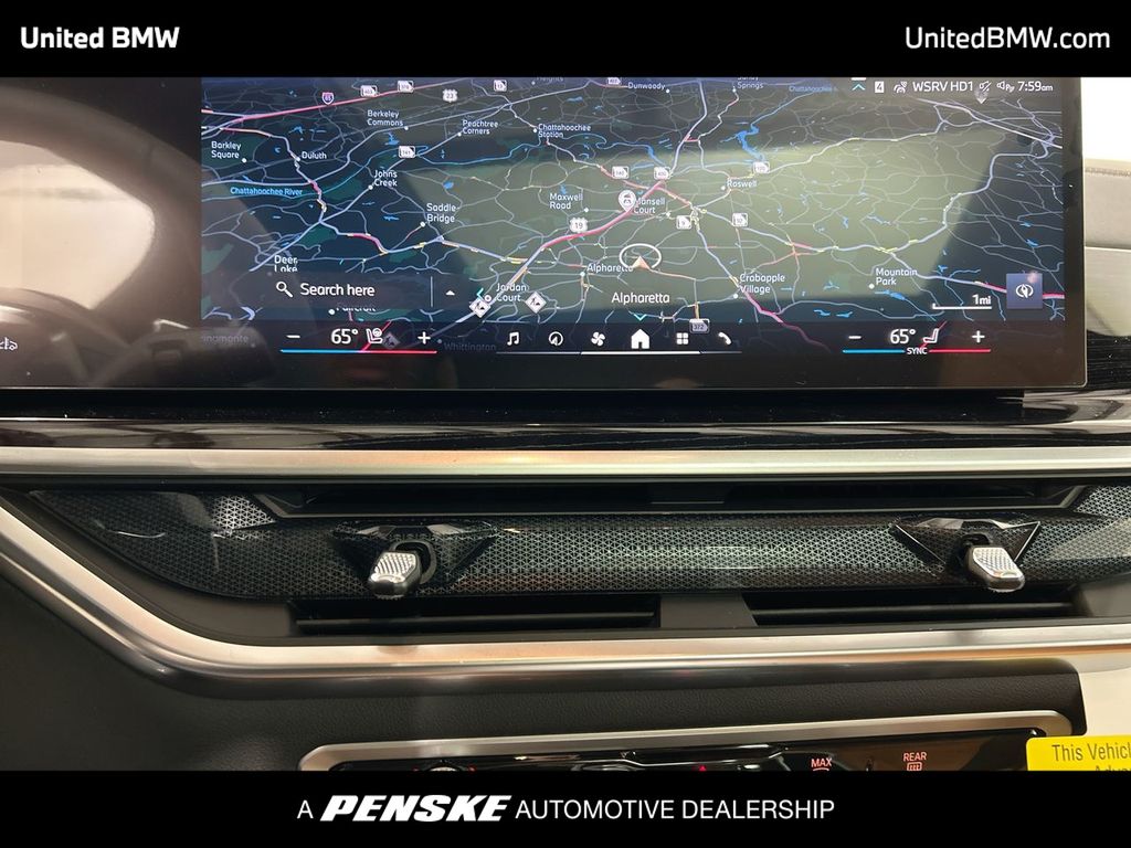 Thumbnail: 2026 BMW X7 - 18