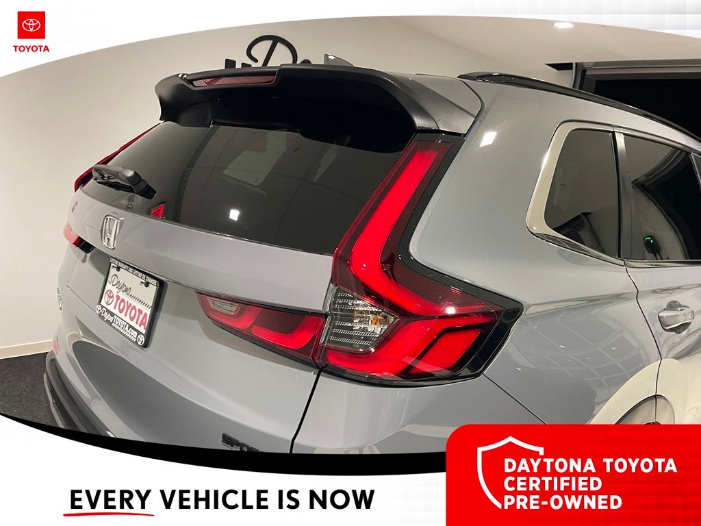 Used 2025 Honda CR-V Hybrid SUV