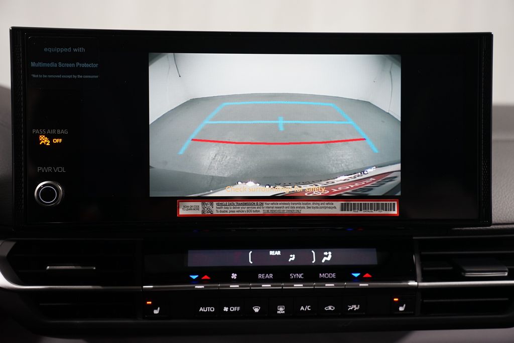 Thumbnail: 2025 Toyota Sienna - 19