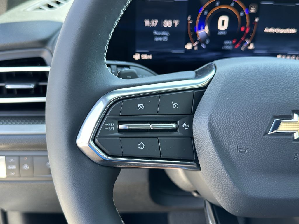 new 2026 Chevrolet Traverse car, priced at $38,295