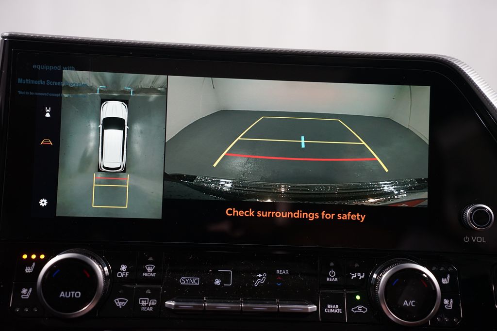 Thumbnail: 2026 Toyota Highlander - 19