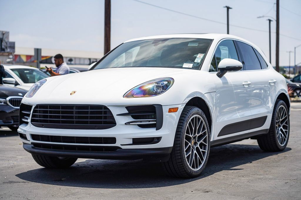 2020 Porsche Macan S 5