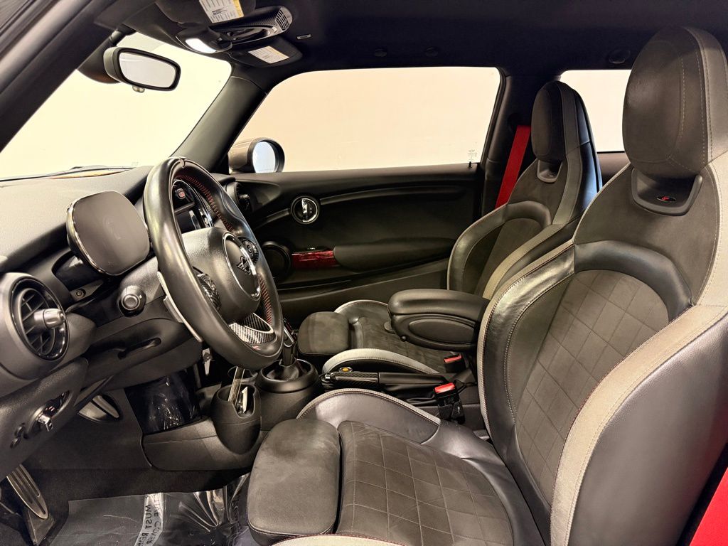 Thumbnail: 2021 MINI Cooper - 12