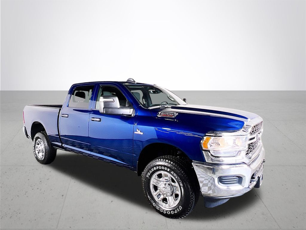 2500 Crew Cab Tradesman