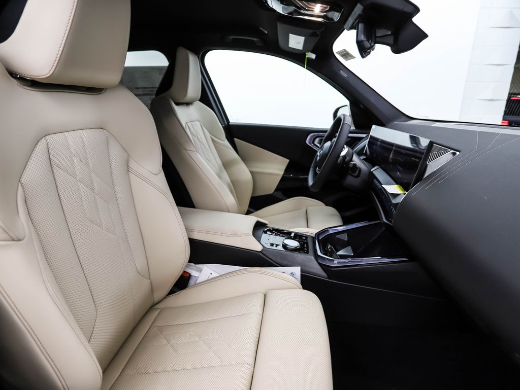 Thumbnail: 2026 BMW X3 - 32