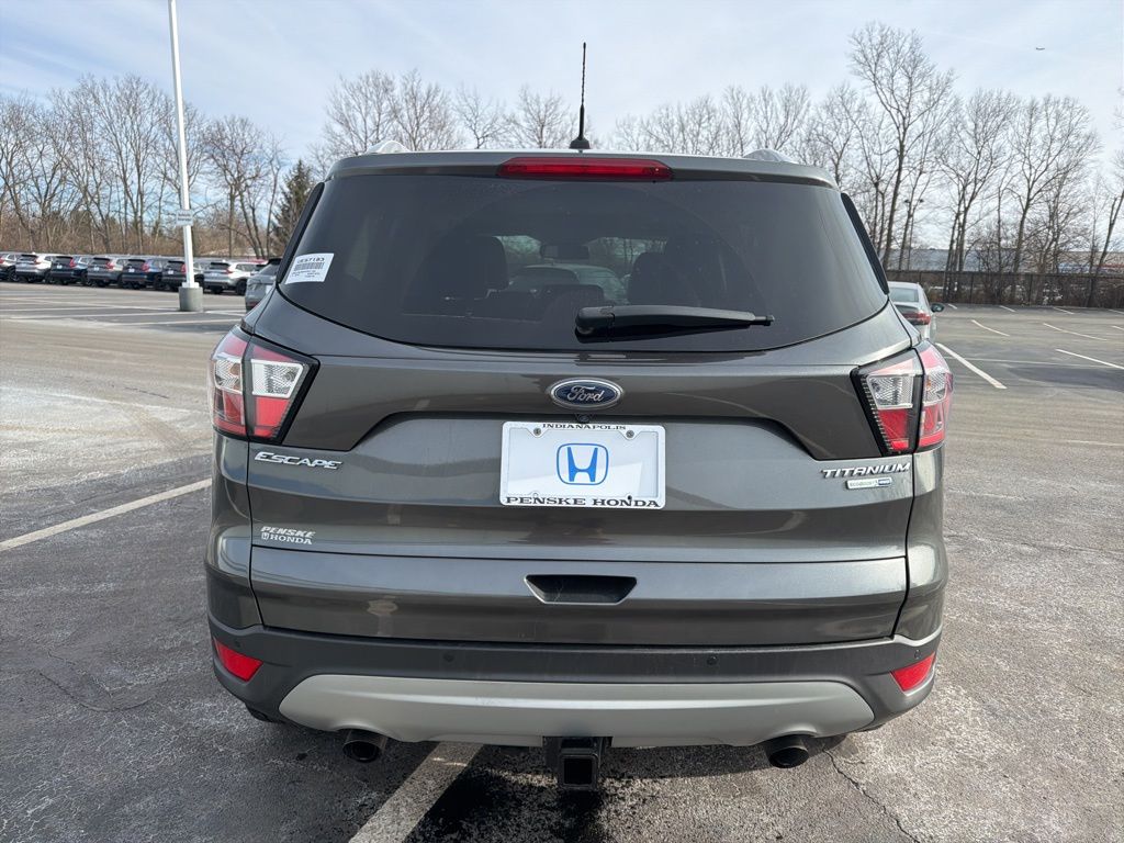 Thumbnail: 2017 Ford Escape - 4