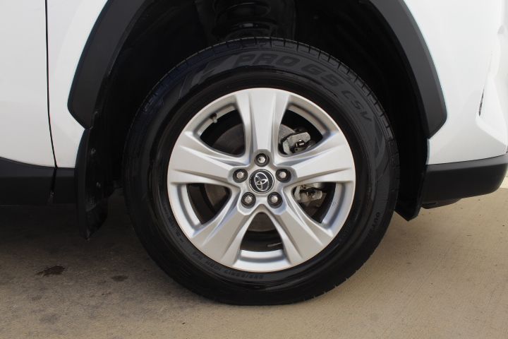 Used Car 2021 Toyota Rav4  Xle For Sale Under $25,000 In Georgetown, Texas