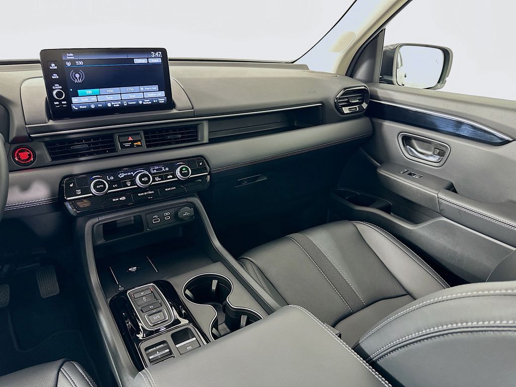 Thumbnail: 2025 Honda Pilot - 22