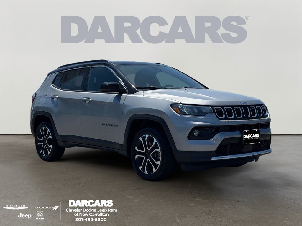 Billet Silver Metallic Clearcoat 2023 Jeep Compass SUV / Crossover Four-Wheel Drive 8-Speed Automatic