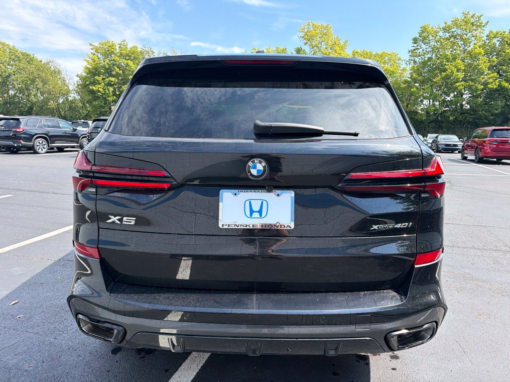 Thumbnail: 2026 BMW X5 - 4