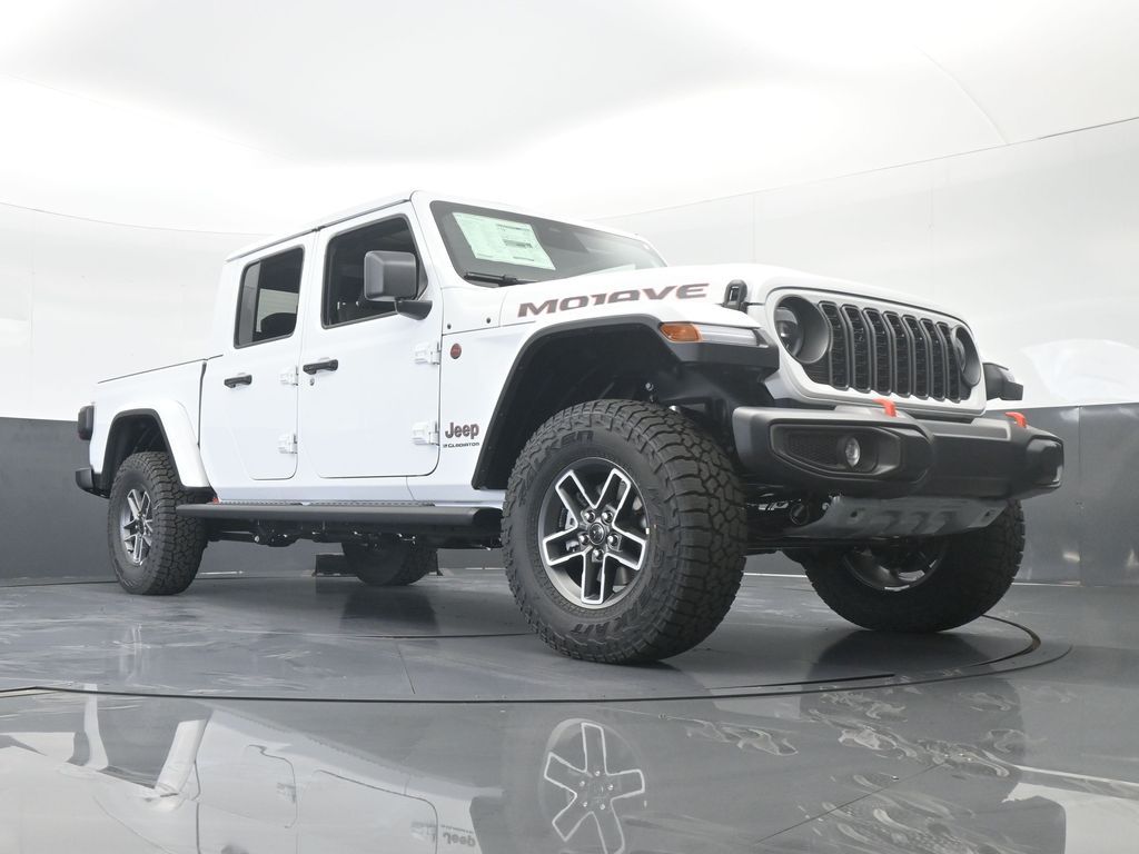 New 2026 Bright White Clearcoat Jeep Mojave image 60