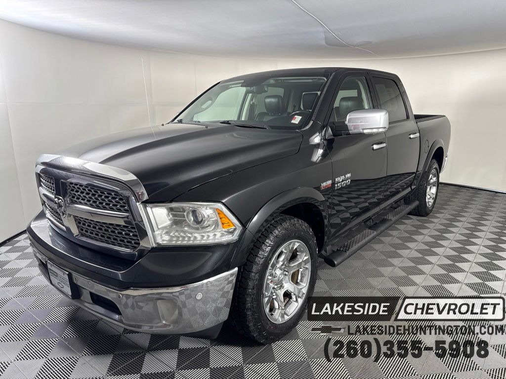 2017 RAM 1500 Laramie Crew Cab 4WD
