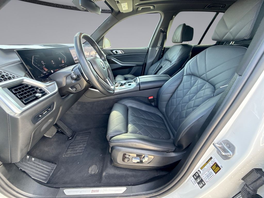 Thumbnail: 2025 BMW X5 - 30
