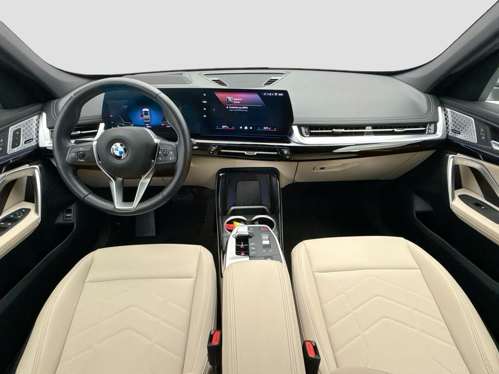 Thumbnail: 2025 BMW X1 - 13