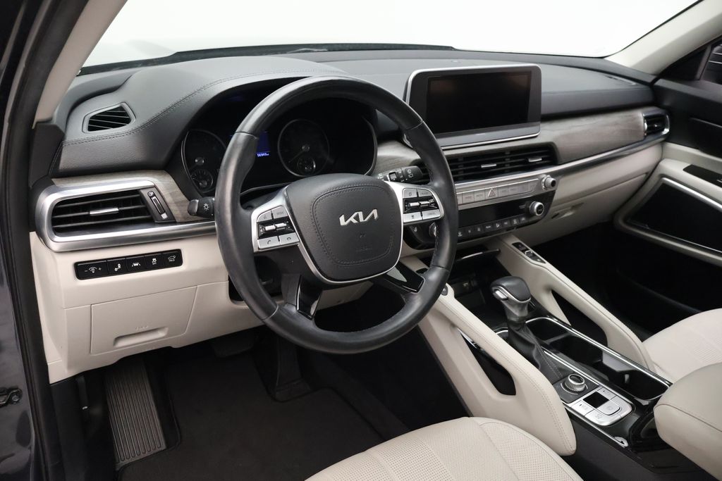 Thumbnail: 2022 Kia Telluride - 15