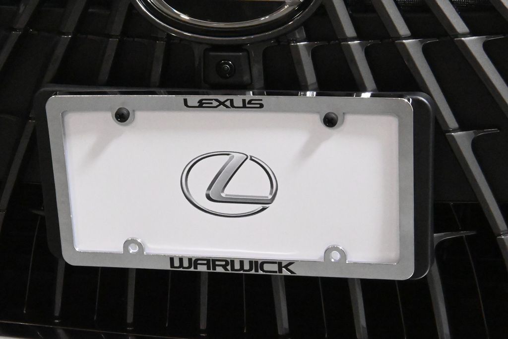 Thumbnail: 2025 Lexus ES - 14