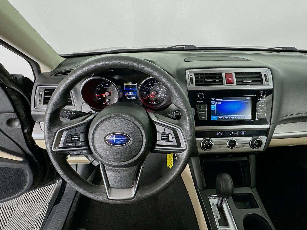 2018 Subaru Outback 2.5i 11