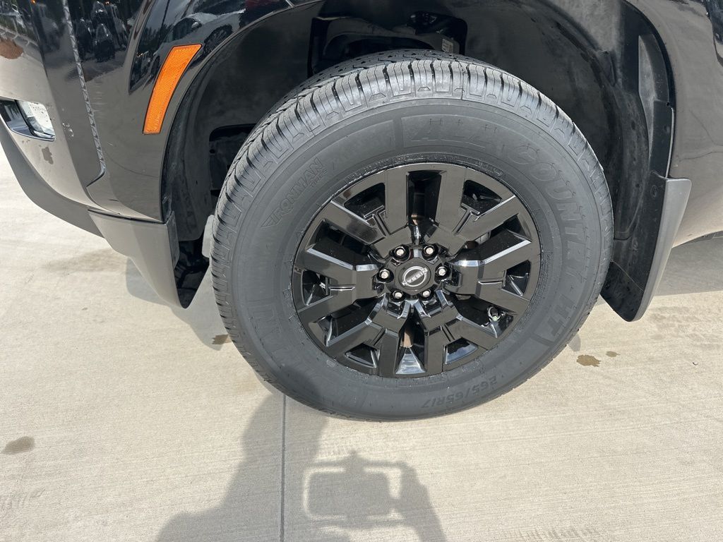 2022 Super Black Nissan Frontier SV RWD Truck