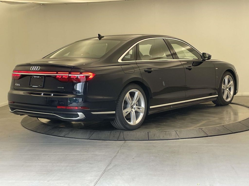 2026 Audi A8 L 55 - 6