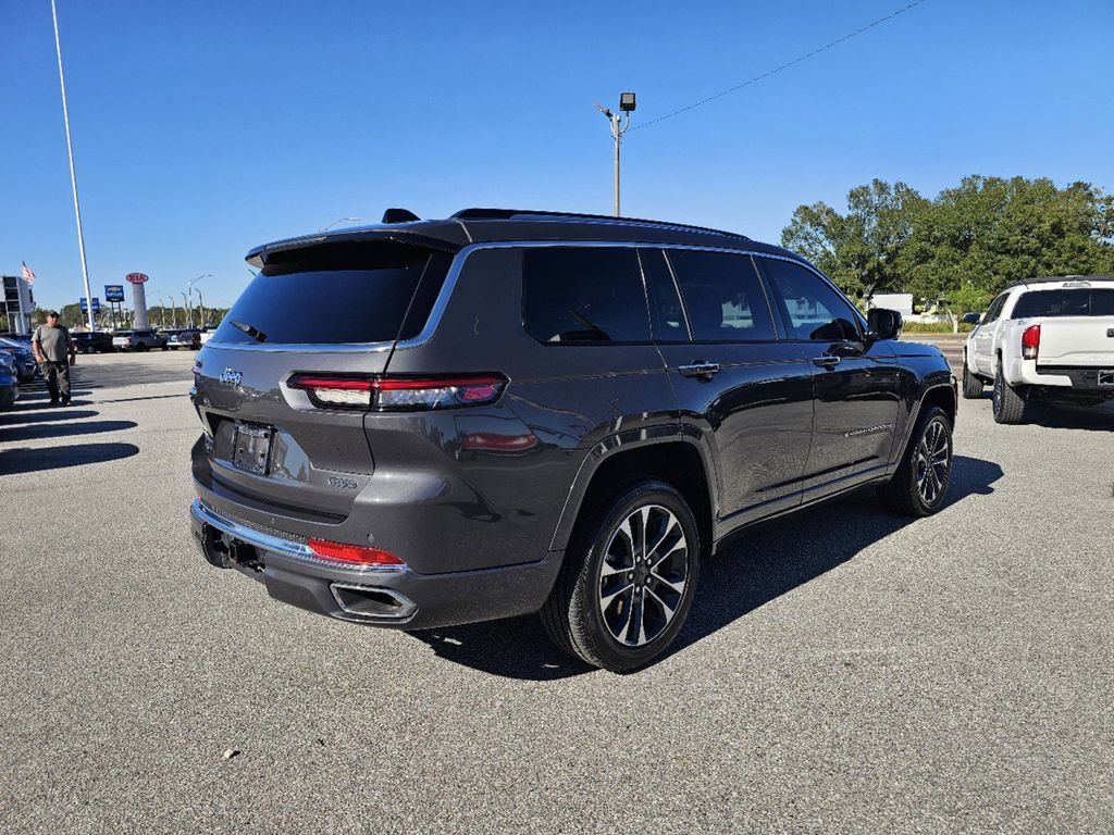 2023 Jeep Grand Cherokee L Overland 4