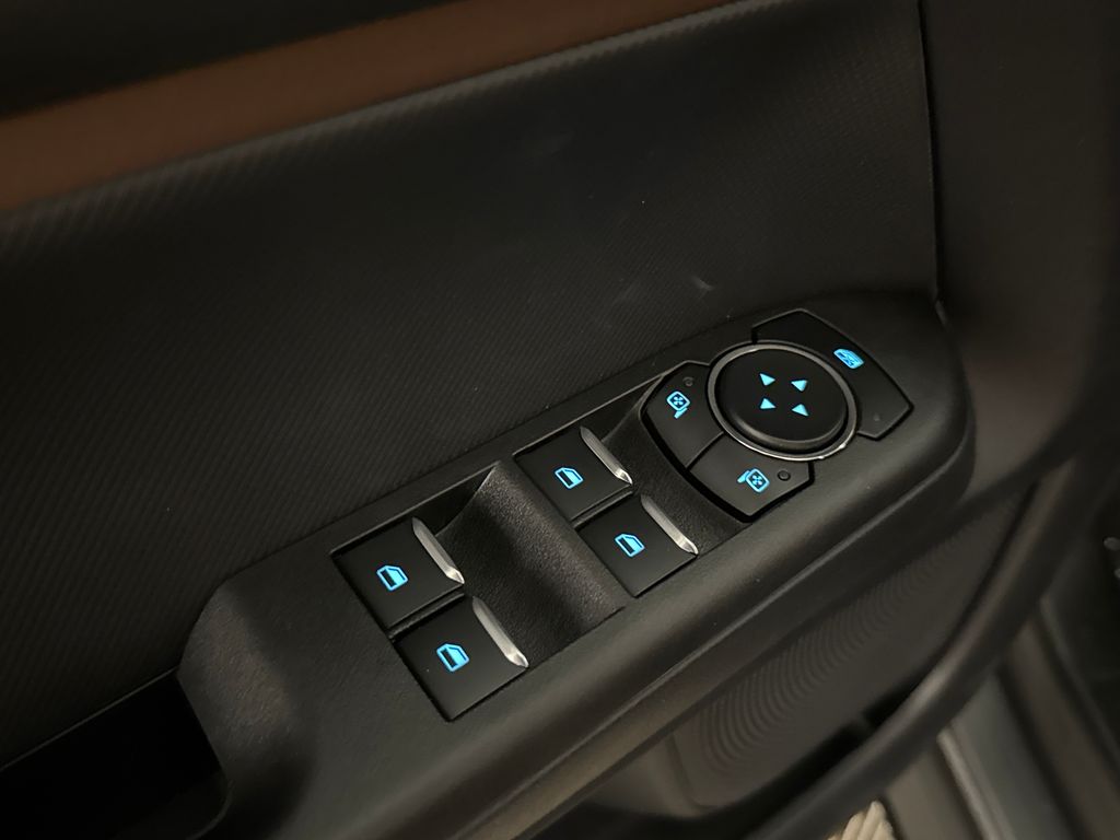 New 2026 Gray Ford Outer Banks image 22