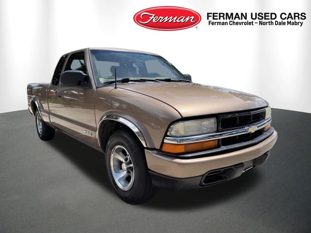 2002 Chevrolet S-10 LS Extended Cab RWD